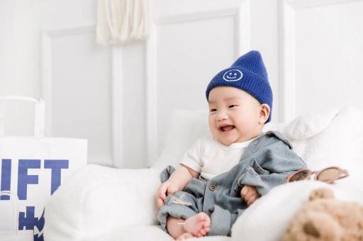 府谷三个月宝宝正常大便